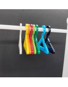 6 cintres supplémentaires (couleur aléatoire)