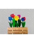 Jardinière de tulipes en bois