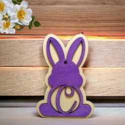 Lapin de pâques en bois, peint à la main avec initiale du prénom