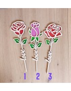 Rose pour la fête des mères en bois peinte à la main et découpée au la