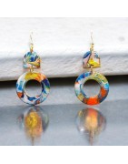 Boucles d'oreilles en bois peintes à la main