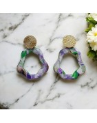 Boucles d'oreilles en bois peintes à la main