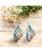 Boucles d'oreilles ailes de papillons en bois peintes à la main