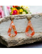 Boucles d'oreilles en bois peintes à la main