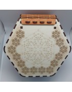 Sac à main en bois de forme hexagonale